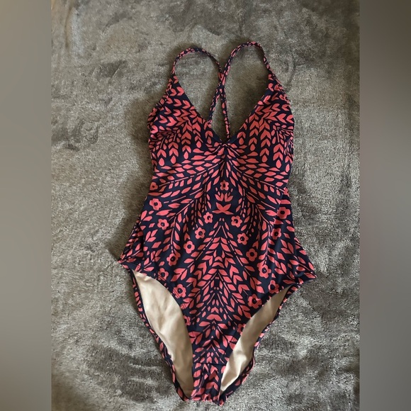 Kona Sol Swimwear - Pink and Black Patterned Swimsuit Size Small - Picture 2 of 12